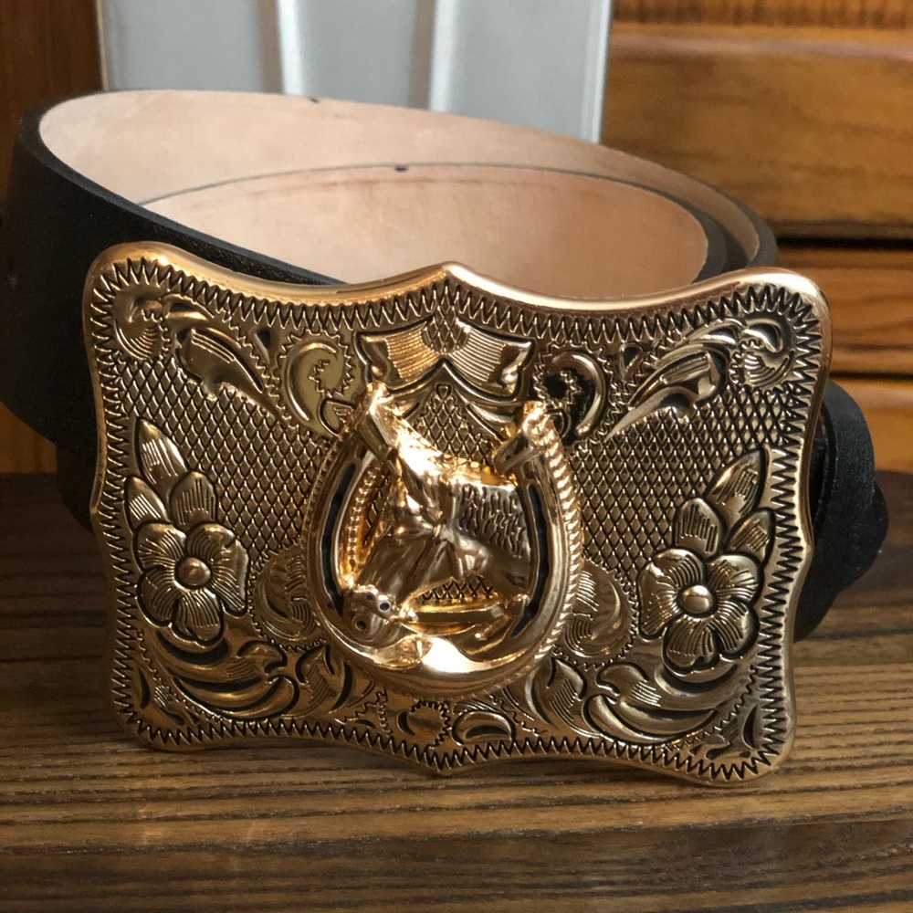 Square buckle unisex